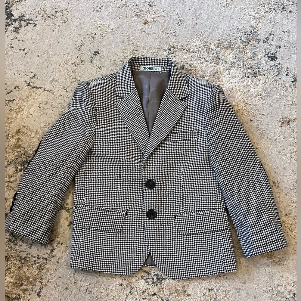 Boys hounds tooth sportcoat size 5
